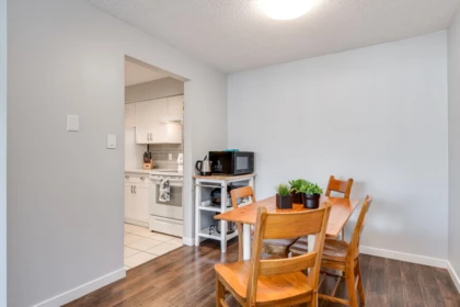 Primary Bedroom Photo of 415 365 Ginger Drive, New Westminster, BC