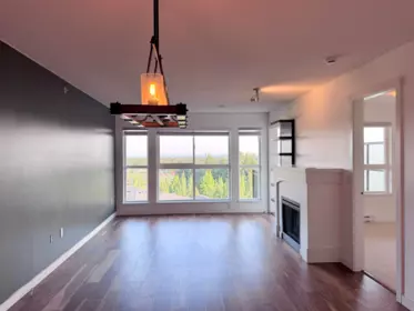 Primary Bedroom Photo of 402 3082 Dayanee Springs Boulevard, Coquitlam, BC