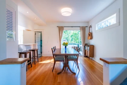 Kitchen Island Photo of 816 E 30th Avenue, Vancouver, BC