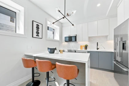 Breakfast Nook Photo of 6170 Granville Street, Vancouver, BC