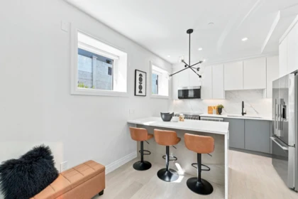 Primary Bedroom Photo of 6170 Granville Street, Vancouver, BC