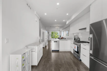 Kitchen Island Photo of 15 4292 Wolf Way, Tsawwassen, BC