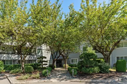 Exterior Rear Photo of 116 2700 Mccallum Road, Abbotsford, BC