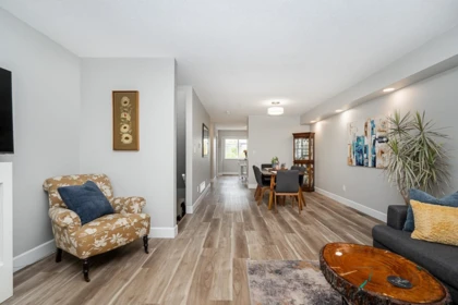 Dining Area Photo of 40 1268 Riverside Drive, Port Coquitlam, BC