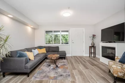 Living Room Photo of 40 1268 Riverside Drive Drive, Port Coquitlam, BC