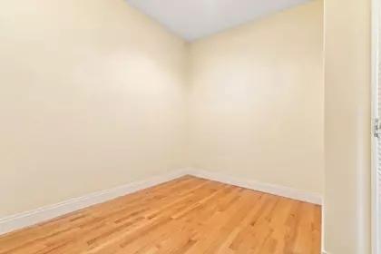 Walk-In Closet Photo of 718 Delestre Avenue, Coquitlam, BC