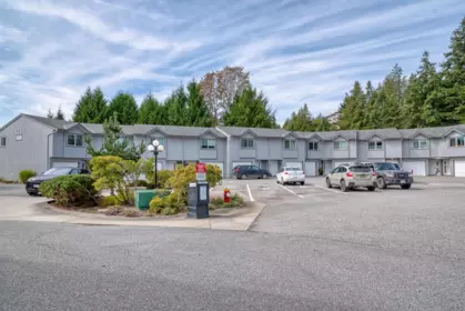 Hallway Photo of 29 5761 Wharf Avenue, Sechelt, BC