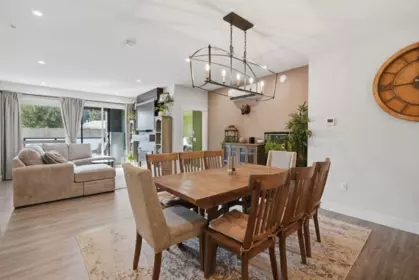 Breakfast Nook Photo of 106 45745 Watson Road, Chilliwack, BC