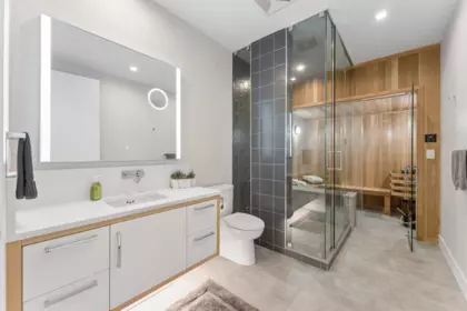Hot Tub / Spa Photo of 7659 154 Street, Surrey, BC
