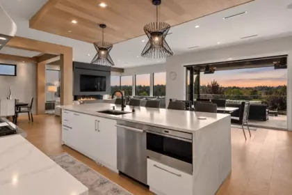 Kitchen Photo of 7659 154 Street, Surrey, BC