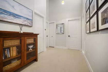 Mudroom Photo of 14756 16a Avenue, Surrey, BC
