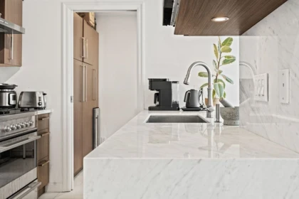 Breakfast Nook Photo of 3302 193 Aquarius Mews, Vancouver, BC