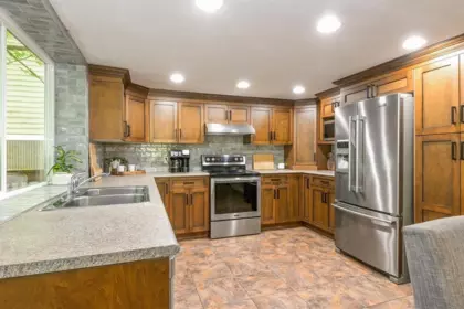 Breakfast Nook Photo of 23913 58a Avenue, Langley, BC