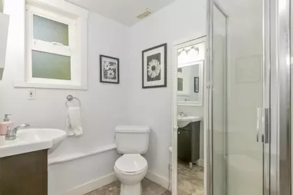 Entry Foyer Photo of 23913 58a Avenue, Langley, BC
