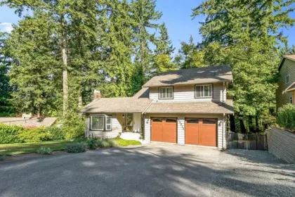 Garden / Landscaping Photo of 23913 58a Avenue, Langley, BC