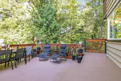 Staircase Photo of 23913 58a Avenue, Langley, BC