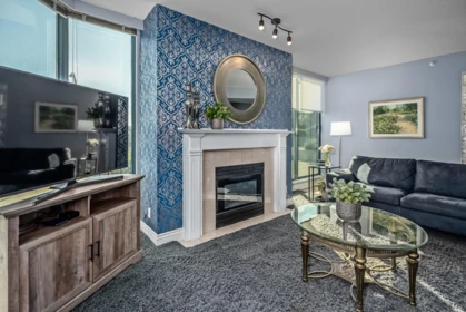 Primary Bedroom Photo of 302 32330 South Fraser Way, Abbotsford, BC
