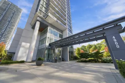 3708 4900 Lennox Lane, Burnaby, BC, Burnaby — Apartment/Condo for sale