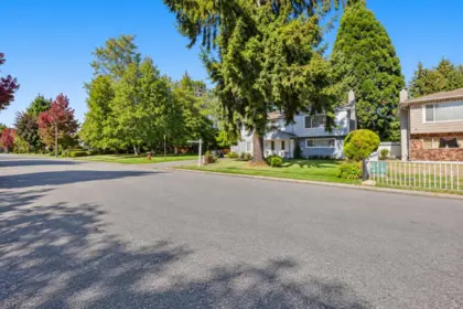 12513 91 Avenue, Surrey, BC, Surrey — Single Family Residence for sale