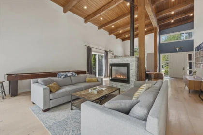 Kitchen Photo of 3324 Mamquam Road, Squamish, BC