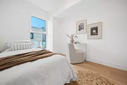 Bedroom 4 Photo of 140 W Woodstock Avenue, Vancouver, BC