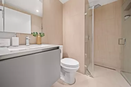 Powder Room Photo of 140 W Woodstock Avenue, Vancouver, BC