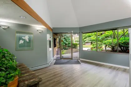 211 10626 151a Street, Surrey, BC, Surrey — Apartment/Condo for sale