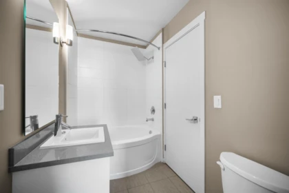 Guest Bathroom Photo of 111 2242 Whatcom Road, Abbotsford, BC