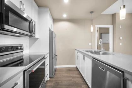 Kitchen Photo of 111 2242 Whatcom Road, Abbotsford, BC