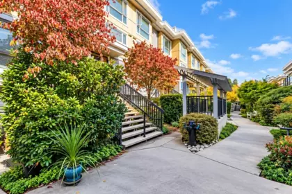 64 728 W 14th Street, North Vancouver, BC, North Vancouver — Townhouse for sale