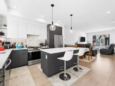 8 19330 Fairway Drive, Surrey, BC, Surrey — Townhouse for sale