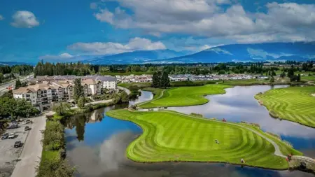 214 19677 Meadow Gardens Way, Pitt Meadows, BC, Pitt meadows — Apartment/Condo for sale