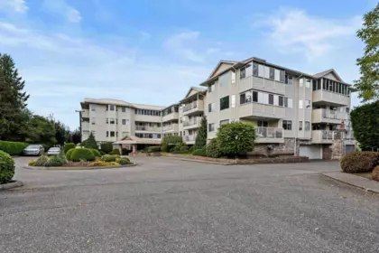302 8725 Elm Drive, Chilliwack, BC, Chilliwack — Apartment/Condo for sale