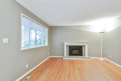 12727 14b Avenue, Surrey, BC, Surrey — Single Family Residence for sale