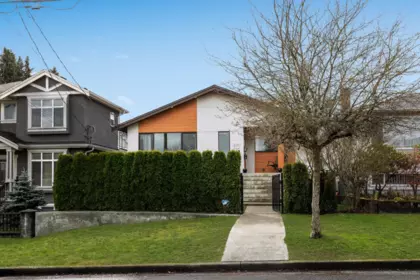 2756 E 43rd Avenue, Vancouver, BC, Vancouver — Single Family Residence for sale