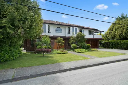 4136 Burke Street, Burnaby, BC, Burnaby — Single Family Residence for sale