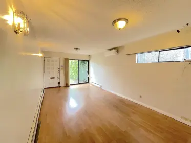 3220 E 48th Avenue, Vancouver, BC, Vancouver — Single Family Residence for sale