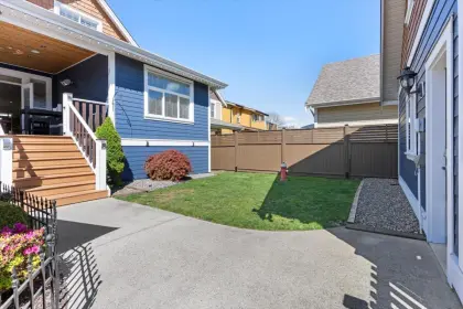 45240 Chehalis Drive, Chilliwack, BC, Chilliwack — Single Family Residence for sale