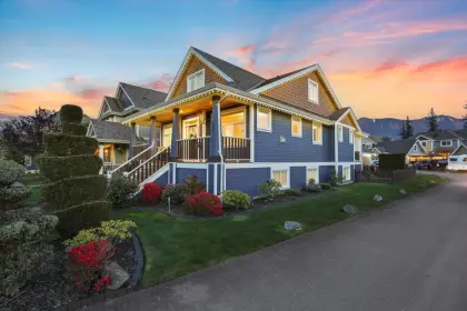 45240 Chehalis Drive, Chilliwack, BC, Chilliwack — Single Family Residence for sale