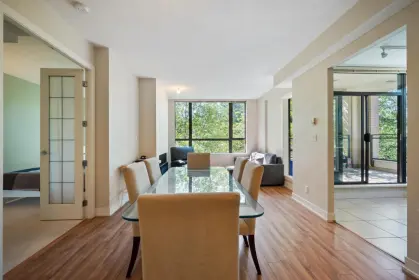 302 9390 University Crescent, Burnaby, BC, Burnaby — Apartment/Condo for sale
