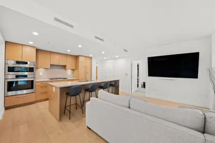 104 4988 Cambie Street, Vancouver, BC, Vancouver — Apartment/Condo for sale