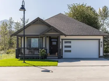 73 6211 Chilliwack River Road, Chilliwack, BC, Chilliwack — Single Family Residence for sale
