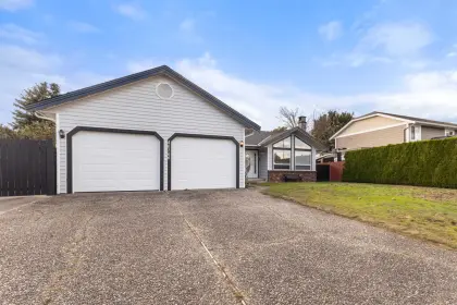 46166 Christina Drive, Chilliwack, BC, Chilliwack — Single Family Residence for sale