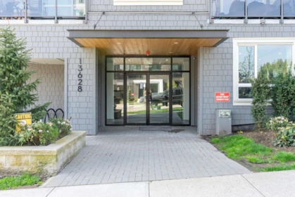 409 13628 81a Avenue, Surrey, BC, Surrey — Apartment/Condo for sale