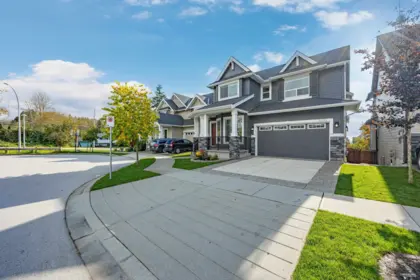 16792 17b Avenue, Surrey, BC, Surrey — Single Family Residence for sale