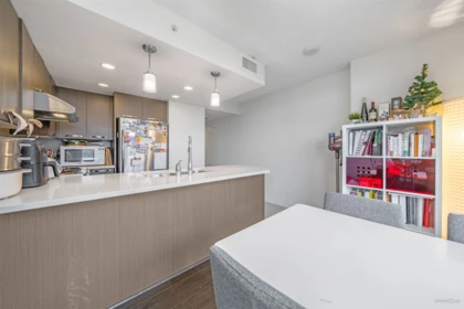 501 6888 Cooney Road, Richmond, BC, Richmond — Apartment/Condo for sale