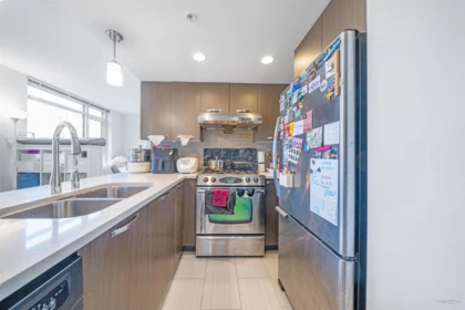 501 6888 Cooney Road, Richmond, BC, Richmond — Apartment/Condo for sale