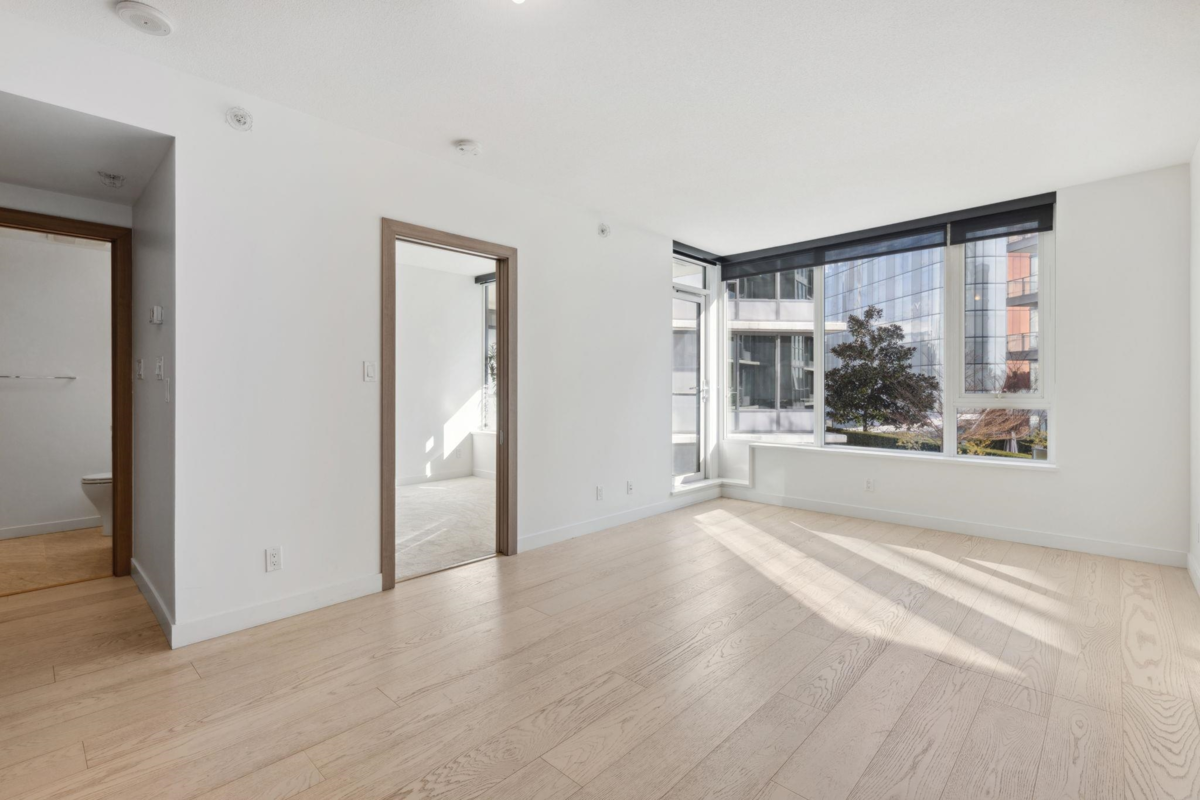 Family Room Photo of 1502 68 Smithe Street, Vancouver, BC