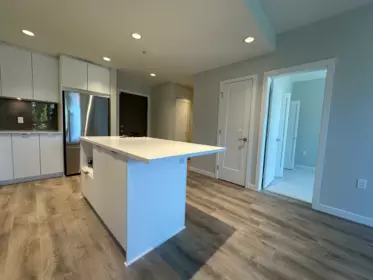 210 615 Cottonwood Avenue, Coquitlam, BC, Coquitlam — Apartment/Condo for sale