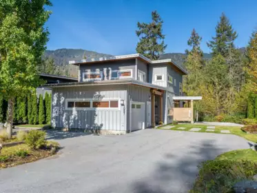 Kitchen Photo of 1087 Madeley Place, Whistler, BC